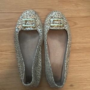 Comfortable Aerosoles Flats